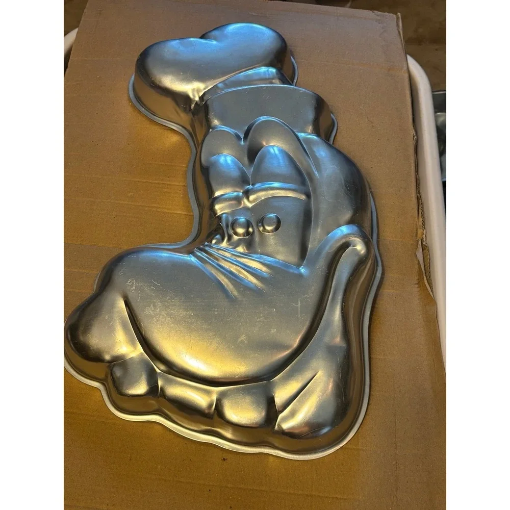 Vintage Wilton Goofy Cake Pan 16